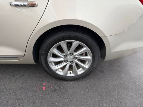 Used 2014 Buick LaCrosse Leather image 26