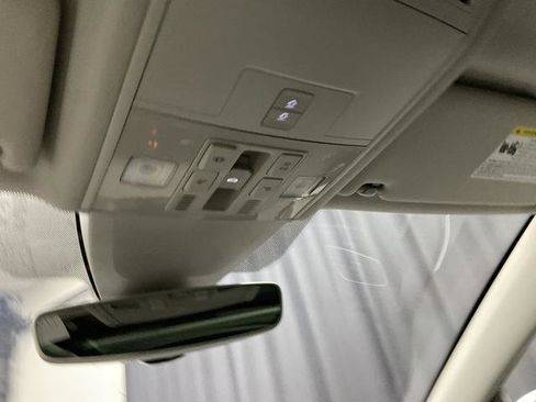 Used 2019 Volkswagen Golf Alltrack SEL image 24