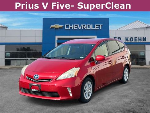 Used 2012 Toyota Prius V Five image 1