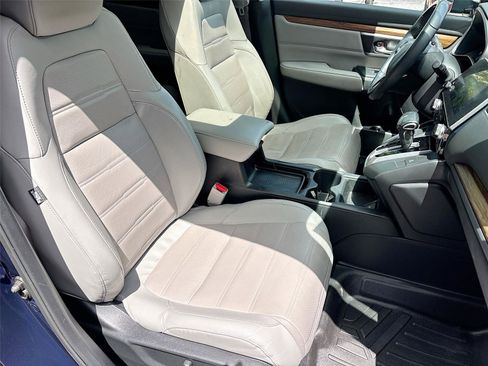 Used 2019 Honda CR-V Touring image 31