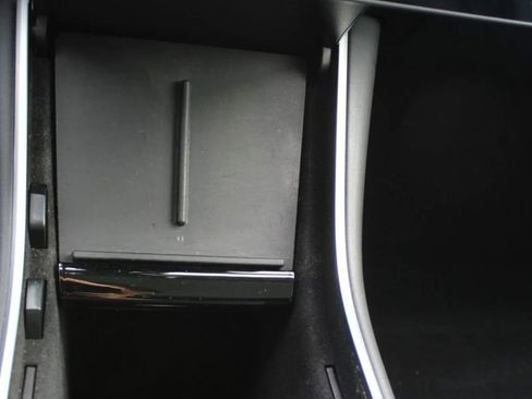 Used 2018 Tesla Model 3 Long Range image 20