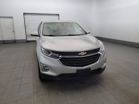 Used 2020 Chevrolet Equinox LT w/ Driver Convenience Package image 14