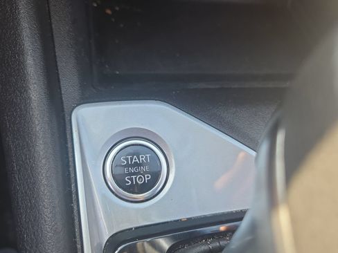 Used 2025 Nissan Altima 2.5 SV FWD image 31