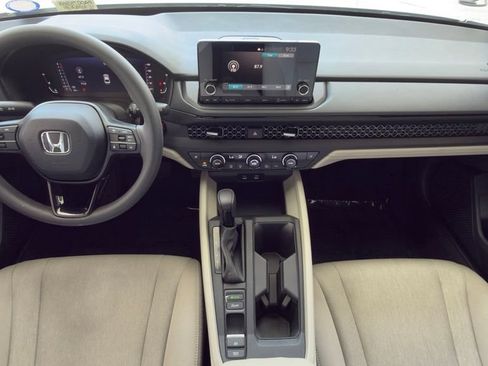 Used 2023 Honda Accord EX image 20
