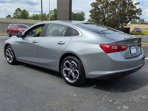 Used 2024 Chevrolet Malibu LT image 6