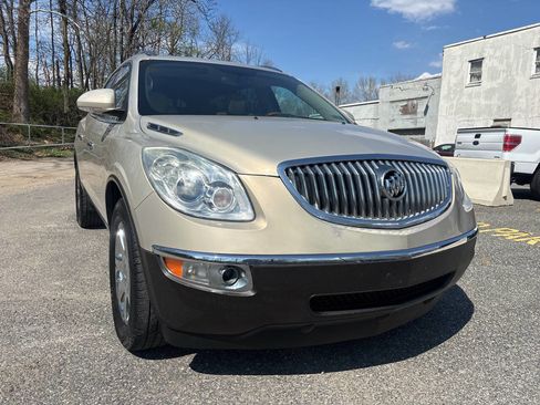 Used 2008 Buick Enclave CXL w/ Entertainment Package #3 image 7