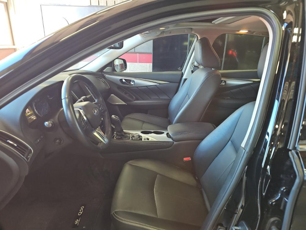 Used 2024 INFINITI Q50 Luxe AWD/4WD image 6