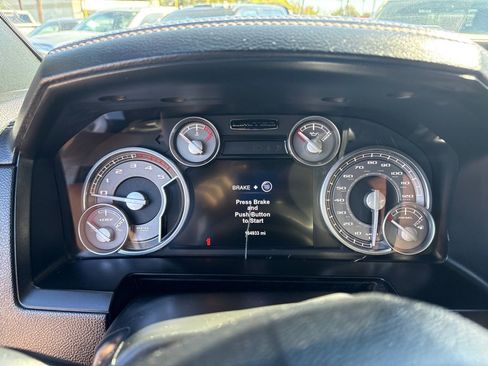 Used 2018 RAM 3500 Laramie Longhorn image 25