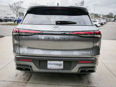 Used 2025 INFINITI QX60 Luxe image 9
