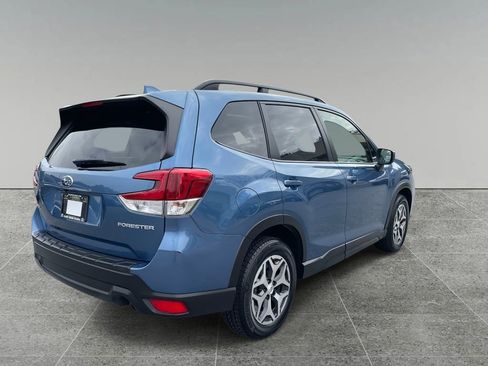 Used 2019 Subaru Forester Premium image 5