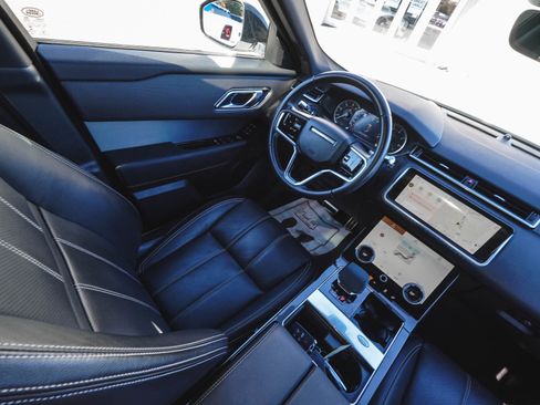 Used 2023 Land Rover Range Rover Velar R-Dynamic S image 36