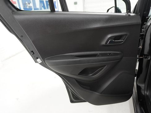 Used 2018 Chevrolet Trax LS w/ LPO, Protection Package image 26