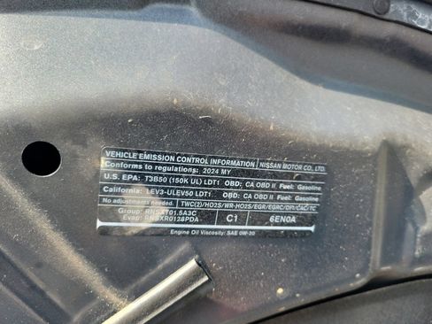 Used 2024 Nissan Rogue S FWD image 24