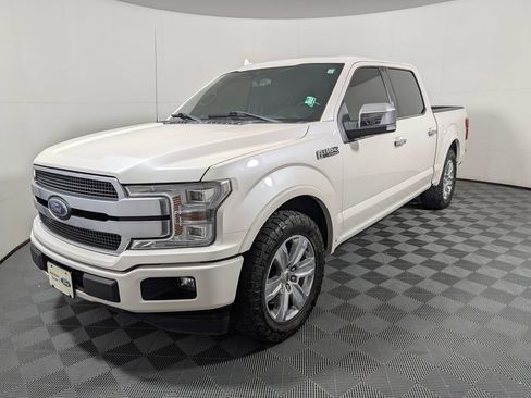 Used 2018 Ford F150 Platinum w/ Equipment Group 701A Luxury RWD image 4