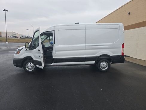 New 2026 Ford Transit 250 148 Medium Roof Extended AWD w/ Load Area Protection Package image 12