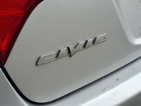 Used 2010 Honda Civic LX image 10
