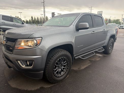 Used 2020 Chevrolet Colorado Z71 AWD/4WD image 1