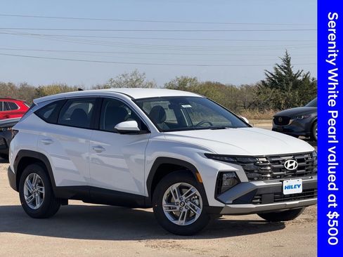 New 2026 Hyundai Tucson SE image 2