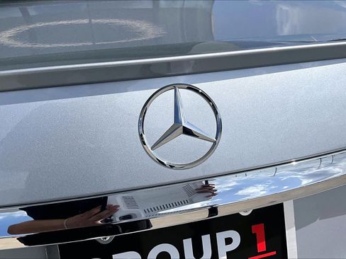 Used 2022 Mercedes-Benz S 500 4MATIC image 10