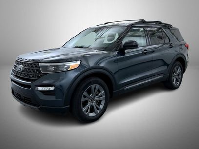Used 2024 Ford Explorer XLT w/ Equipment Group 202A