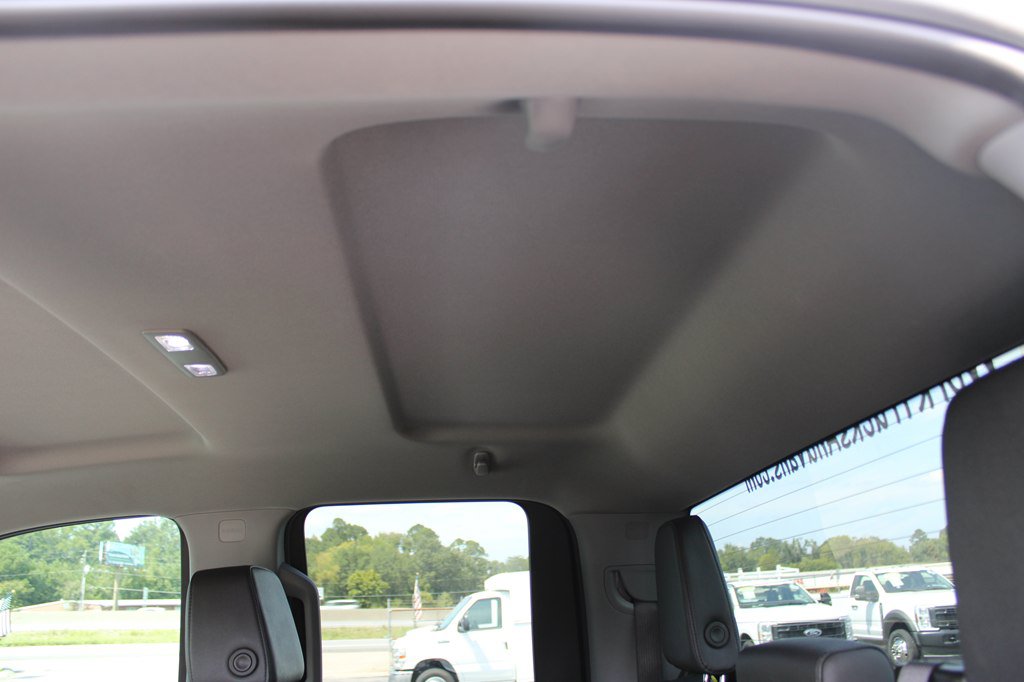 Used 2025 GMC Sierra 2500 Pro w/ Convenience Package RWD image 18