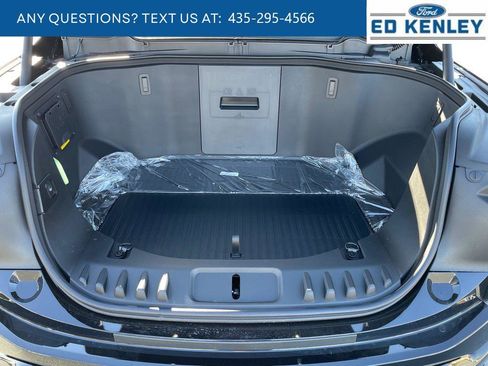 New 2025 Ford F150 Lightning Flash image 26