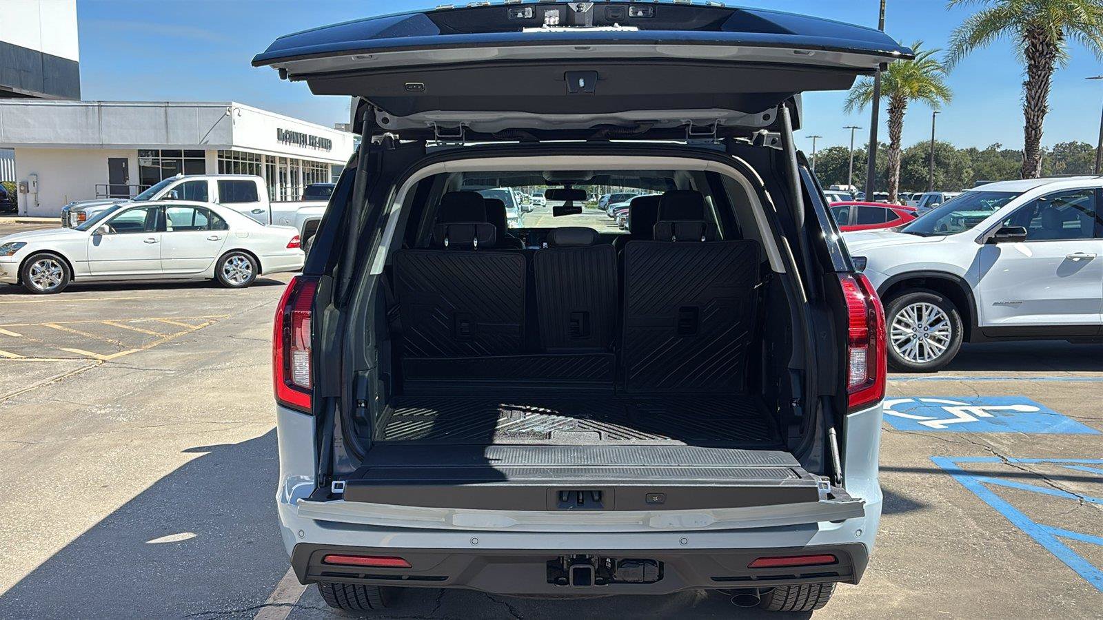Used 2026 Ford Expedition Active RWD image 20