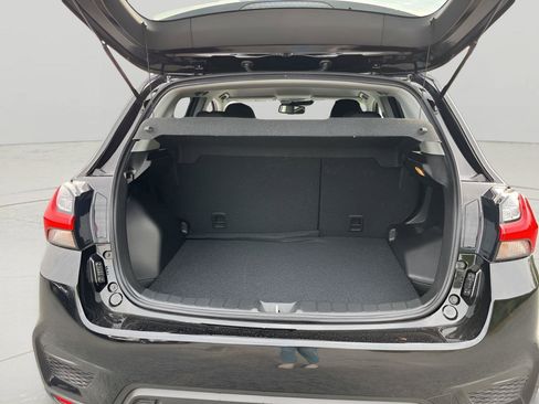 Used 2025 Mitsubishi Outlander Sport LE image 32