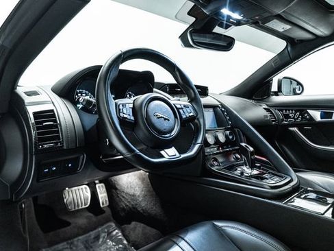 Used 2017 Jaguar F-TYPE S RWD image 22