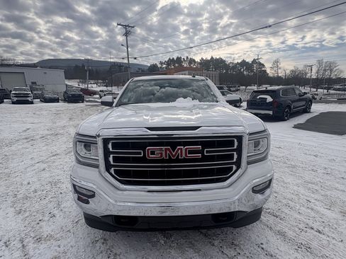 Used 2018 GMC Sierra 1500 SLE w/ SLE Value Package image 6