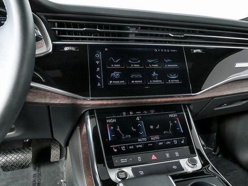 Used 2023 Audi Q8 Premium Plus w/ Premium Plus Package image 13