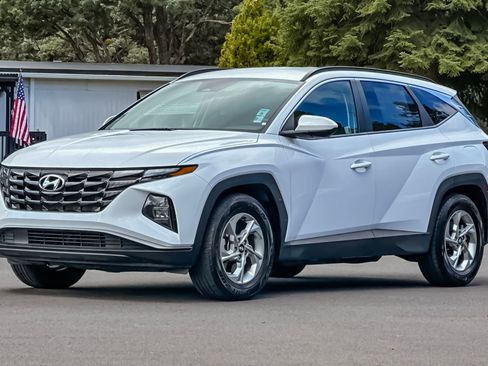 Used 2024 Hyundai Tucson SEL FWD image 9