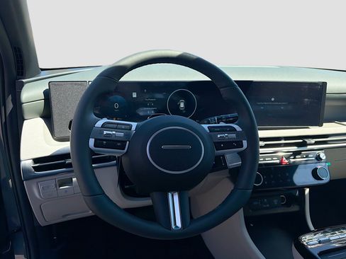 New 2026 Hyundai Tucson Limited image 17