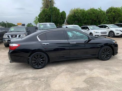 Used 2015 Honda Accord EX image 8