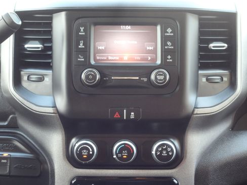 Used 2020 RAM 3500 Tradesman image 18