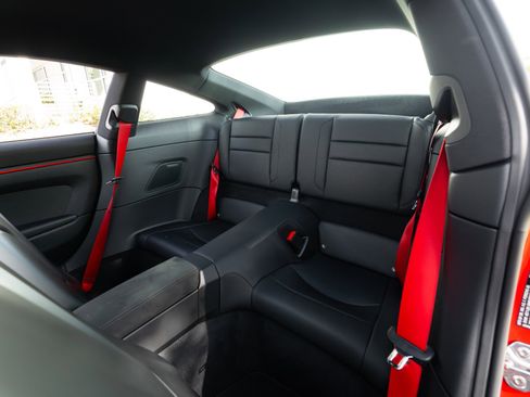 Used 2025 Porsche 911 Carrera RWD image 80