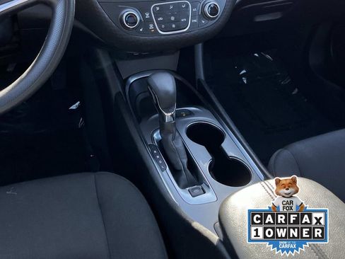 Used 2024 Chevrolet Malibu LT image 14