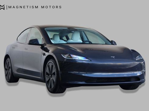 Used 2024 Tesla Model 3 Standard Range RWD image 6