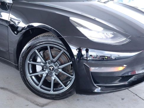 Used 2019 Tesla Model 3 Long Range RWD image 4