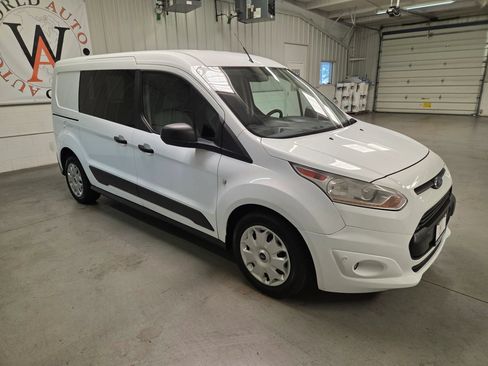 Used 2017 Ford Transit Connect XLT FWD image 10