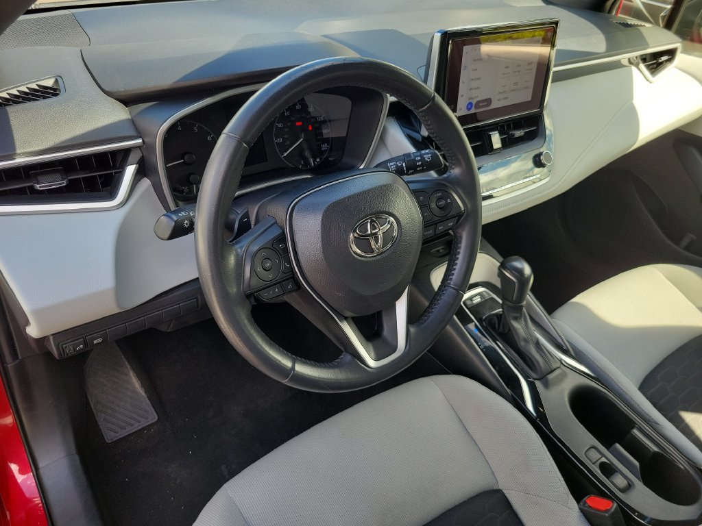 Used 2024 Toyota Corolla SE w/ SE Package FWD image 22