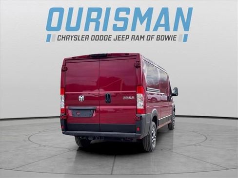 New 2025 RAM ProMaster 3500 w/ Quick Order Package 22G SLT image 3
