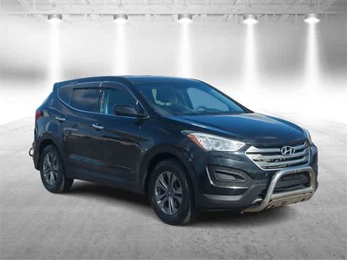 Used 2016 Hyundai Santa Fe Sport image 2