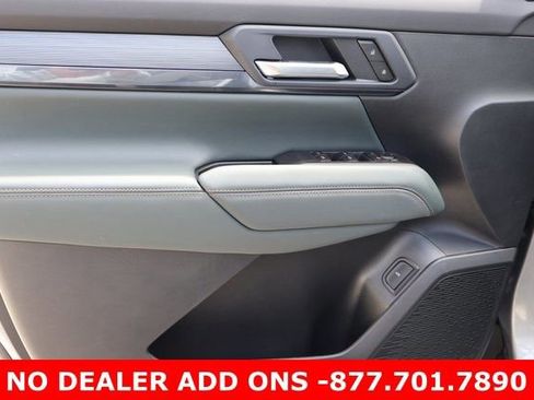 New 2026 GMC Terrain AT4 w/ Technology Package II image 11