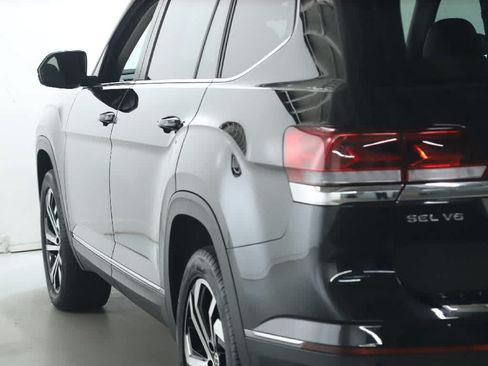Certified 2023 Volkswagen Atlas SEL AWD/4WD image 45