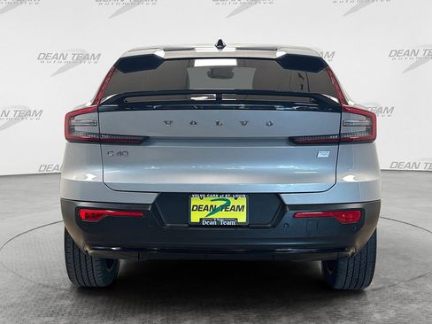 Used 2023 Volvo C40 P8 Recharge Plus AWD/4WD image 8