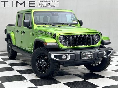 New 2025 Jeep Gladiator Sport