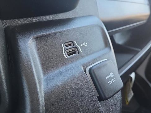Used 2025 RAM ProMaster 3500 FWD image 21