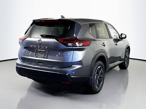 New 2026 Nissan Rogue SV image 7