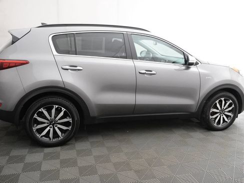 Used 2018 Kia Sportage EX w/ EX Technology Package AWD/4WD image 4